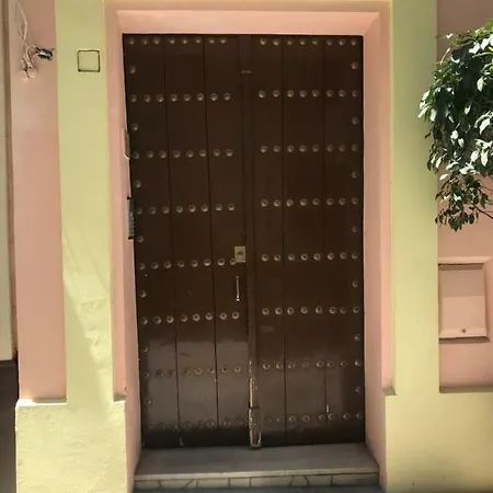3 En Pleno Centro De Sevilla